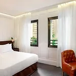 Boutique H10 Montcada